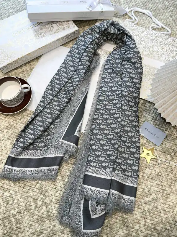 DIRO SCARF