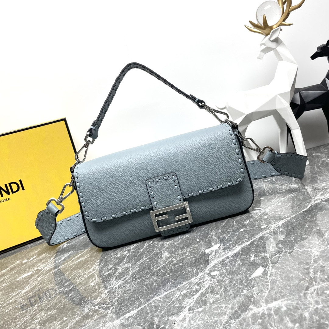 HOT SALE FENDI BAGUETTE-27*6*15CM