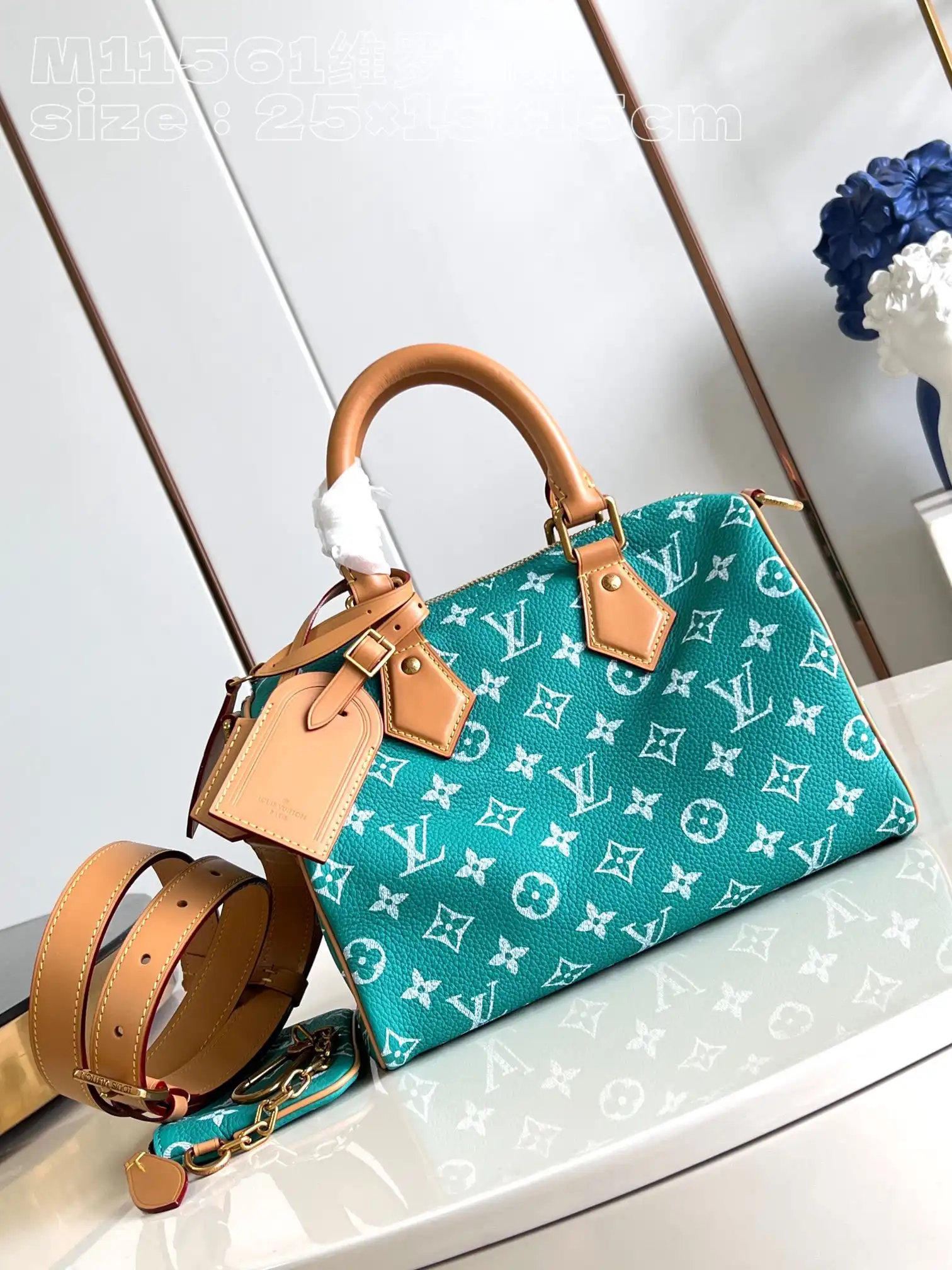 Louis Vuitton SPEEDY 25