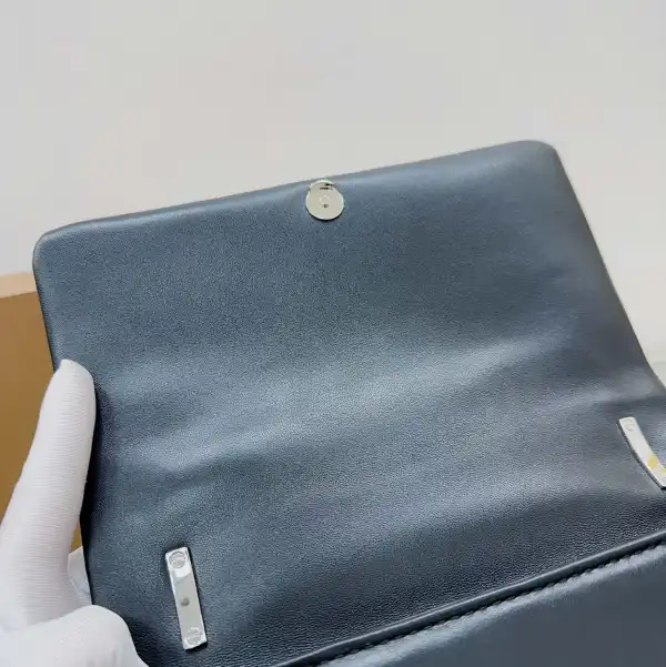 BURBERRY small Lola Bag-23*6*13CM