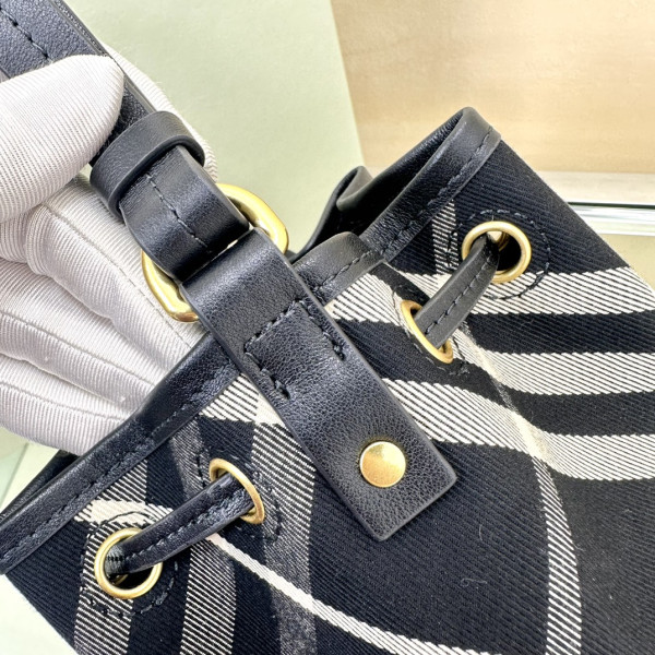 HOT SALE Burberry Mini Check Drawstring Pouch​