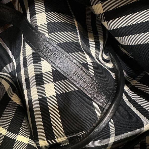 HOT SALE Burberry Medium Check Drawstring Pouch​