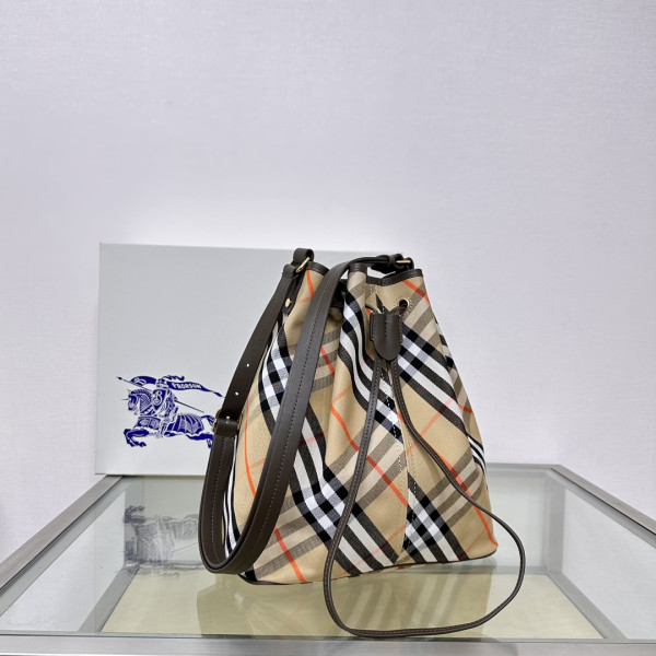 HOT SALE Burberry Medium Check Drawstring Pouch​