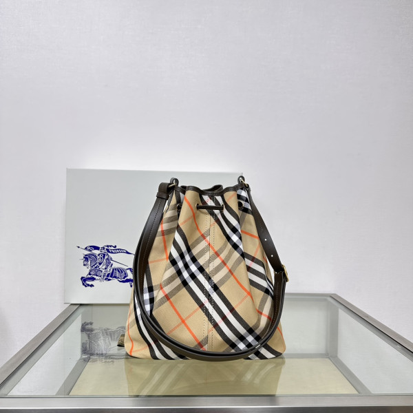 HOT SALE Burberry Medium Check Drawstring Pouch​