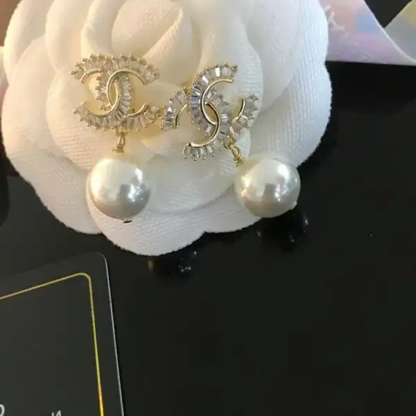 CHANEL EARRINGS