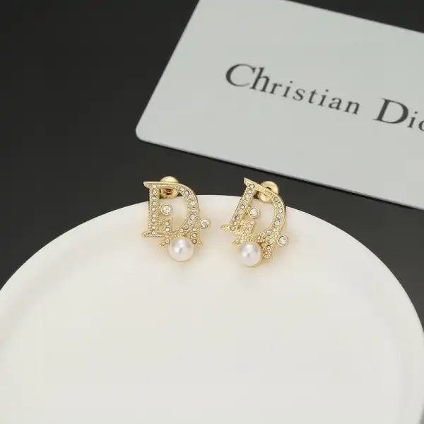 DI0R EARRINGS