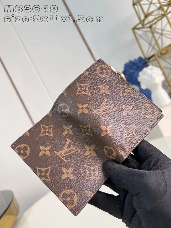 Frstbag ru LOUIS VUITTON Lisa Wallet - 9*11.5*1.5CM