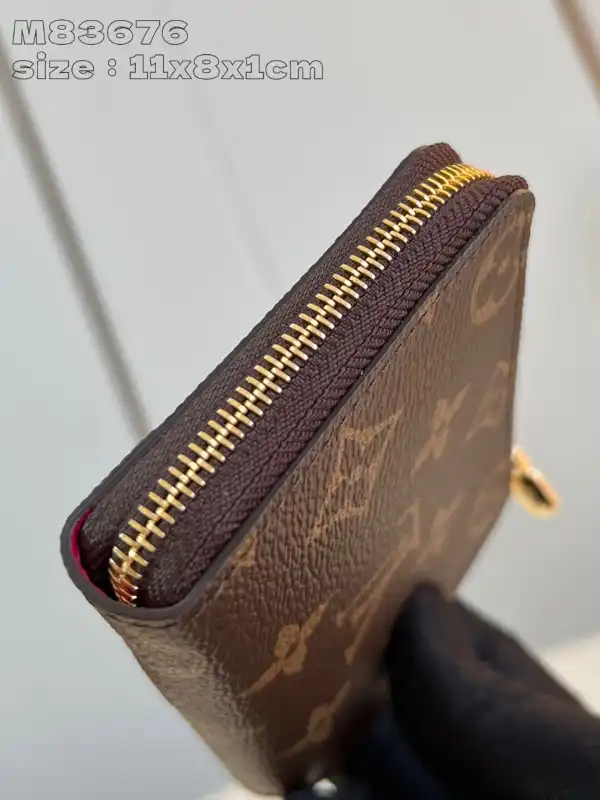 Louis Vuitton Noa Compact Wallet-11*8.5*1.5CM