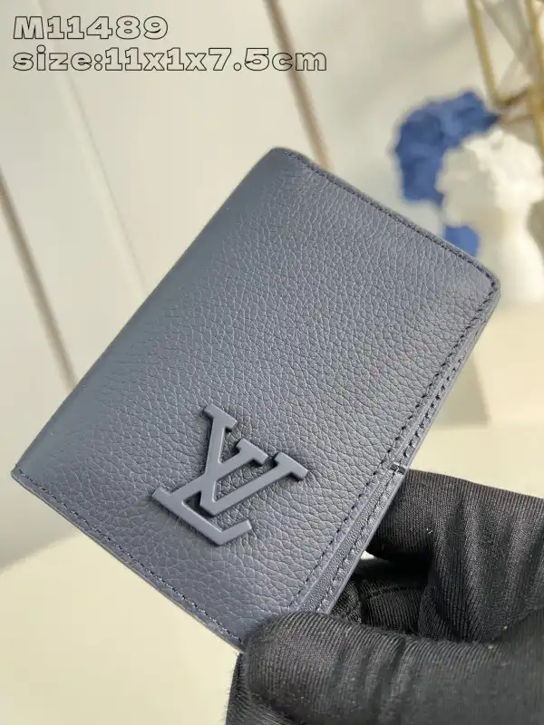 LOUIS VUITTON Pocket Organizer-7.5*11.1*1 cm