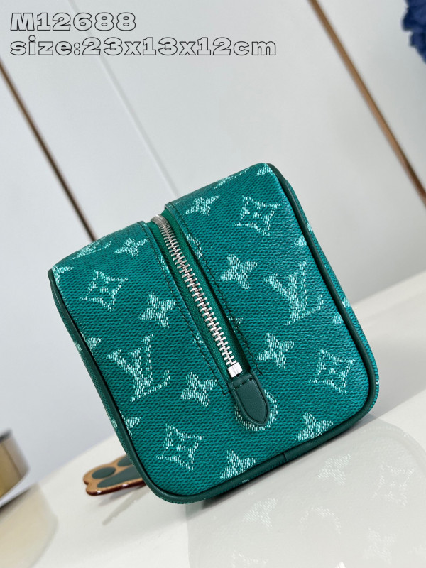 HOT SALE LOUIS VUITTON LOCKER DOPP KIT bag-23*13*12CM