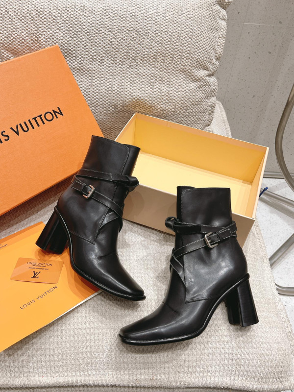 HOT SALE LOUIS VUITTON BOOTS