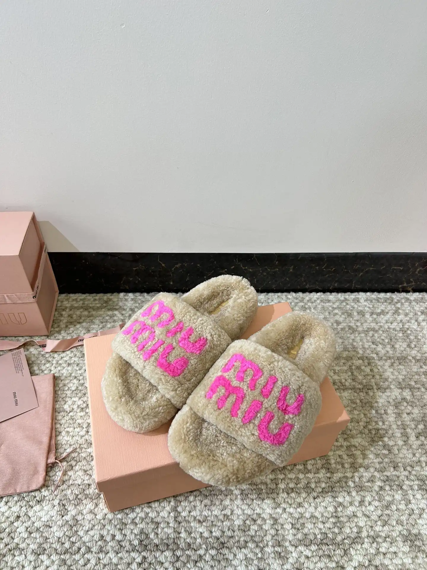 MIUMIU SANDALS