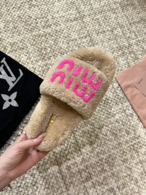 First bag ru MIUMIU SANDALS