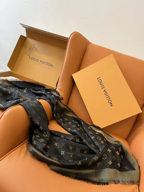 Yupoo bagsoffer LOUIS VUITTON SCARF