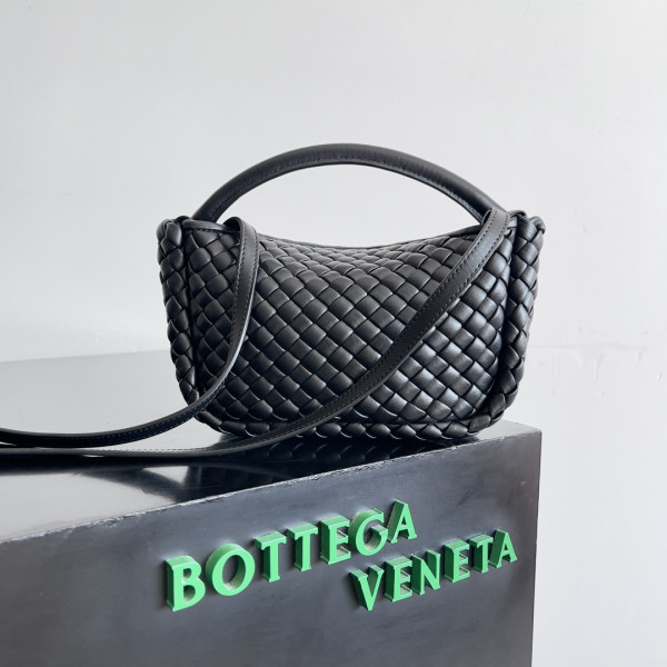 HOT SALE Bottega Veneta Mini Cobble Top Handle