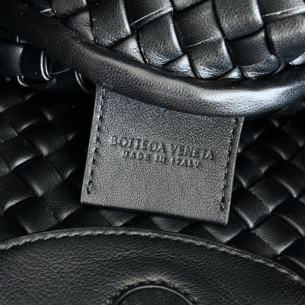 HOT SALE Bottega Veneta Mini Cobble Top Handle