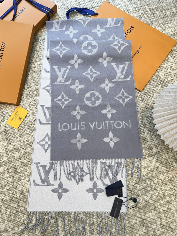 LOUIS VUITTON SCARF