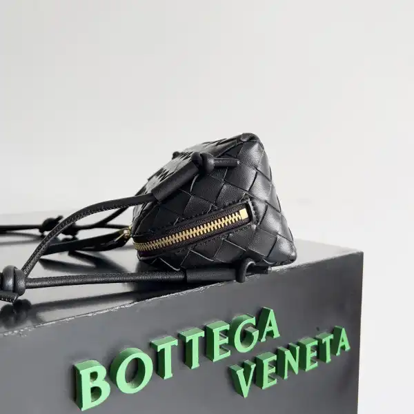 Bottega Veneta Intrecciato Concert Pouch