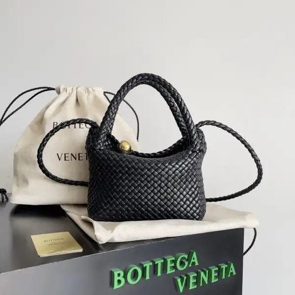 Bottega Veneta Mini Tosca