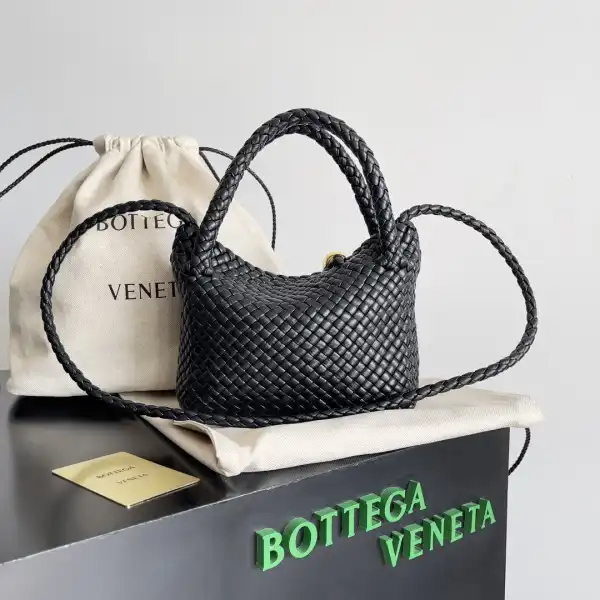 Bottega Veneta Mini Tosca