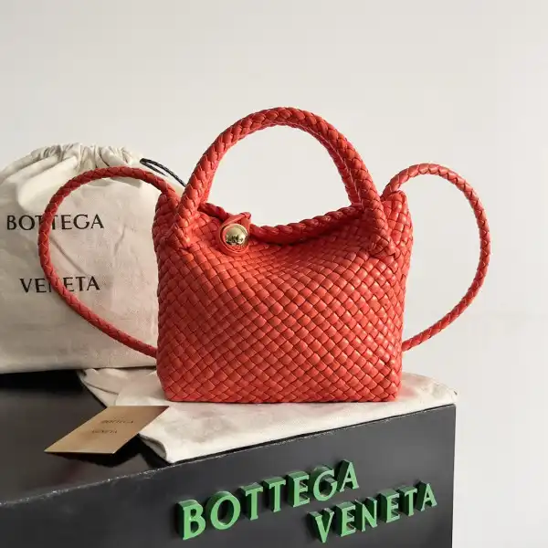 Bottega Veneta Mini Tosca