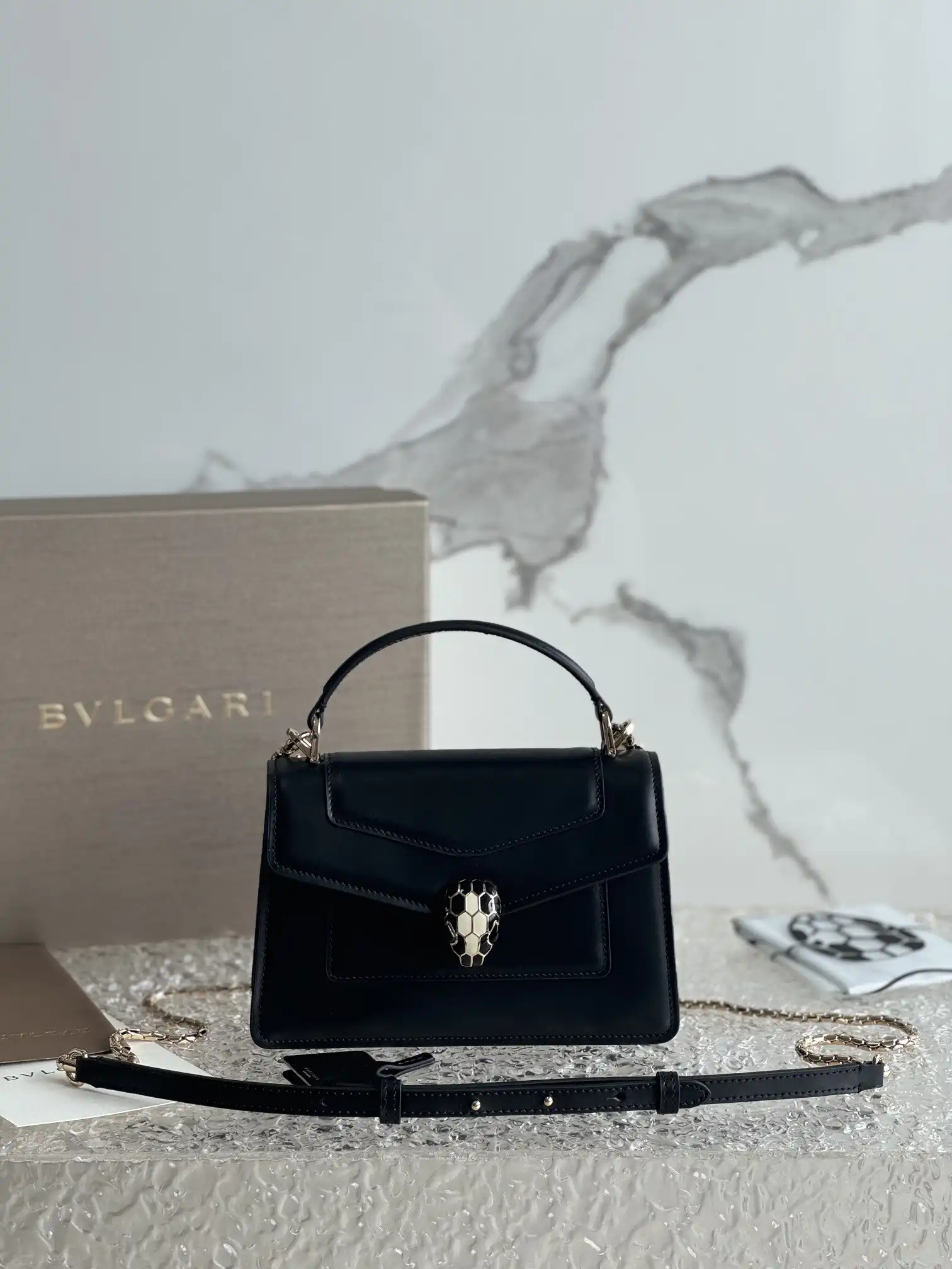 First bag ru BVLGARI SERPENTI FOREVER MINI TOP HANDLE