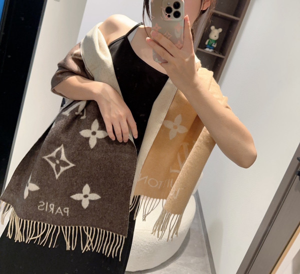 HOT SALE LOUIS VUITTON SCARF