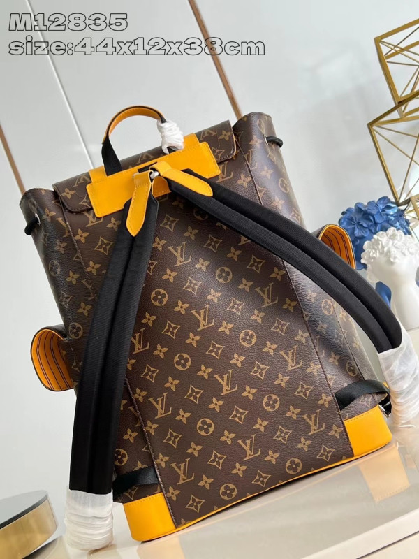 HOT SALE Louis Vuitton Christopher Backpack MM-38*44*12.5CM