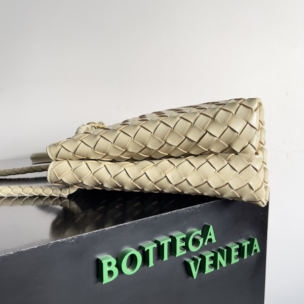 HOT SALE BOTTEGA VENETA MEDIUM ANDIAMO