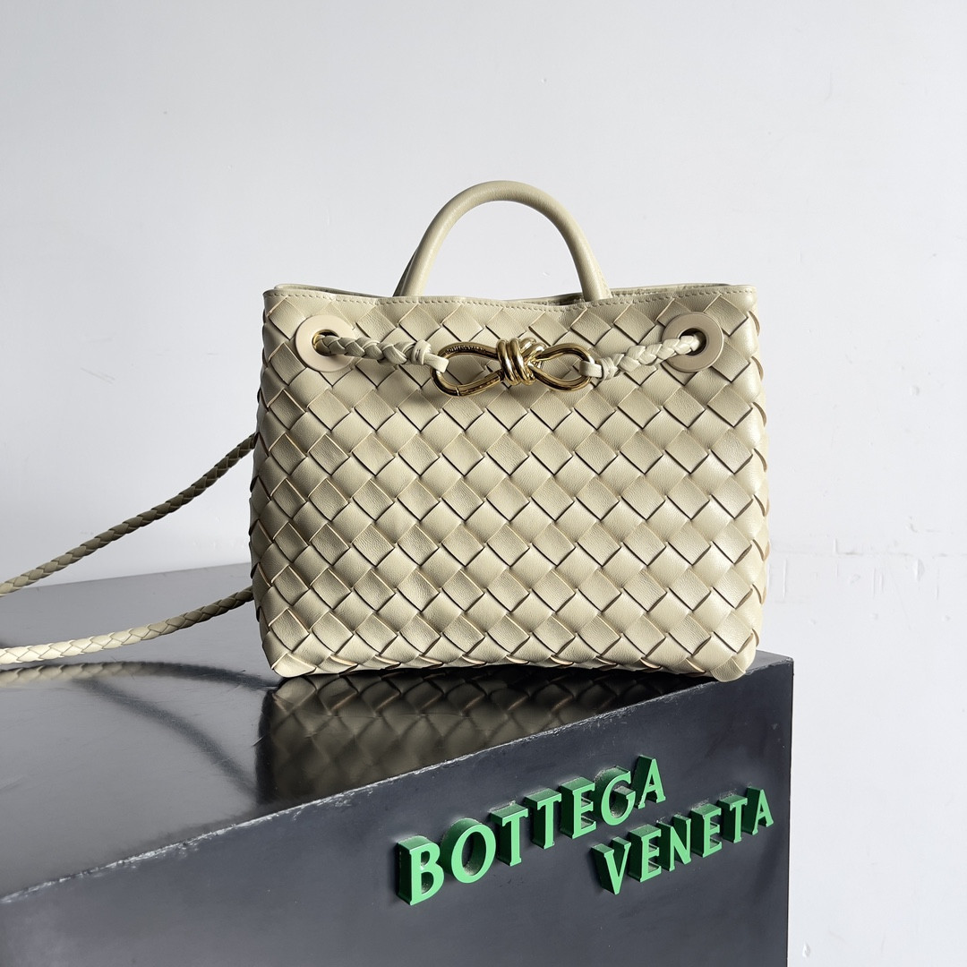 HOT SALE BOTTEGA VENETA SMALL ANDIAMO-25*22*10.5cm