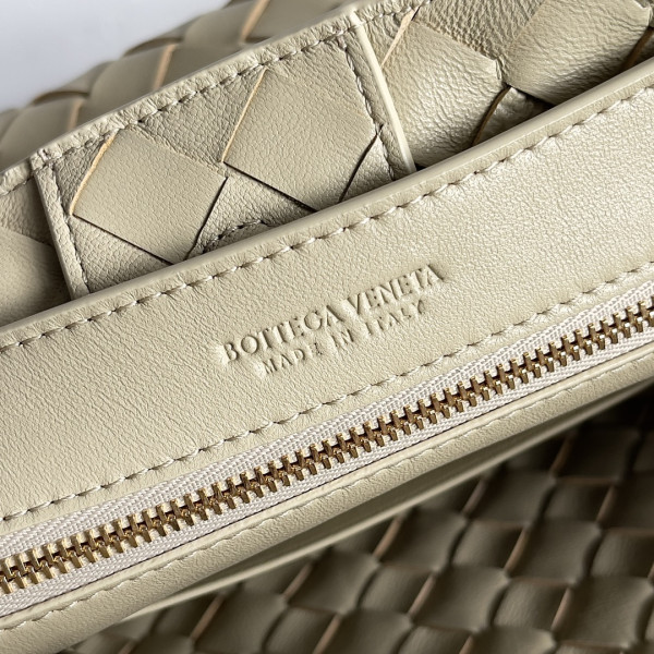 HOT SALE BOTTEGA VENETA SMALL ANDIAMO-25*22*10.5cm