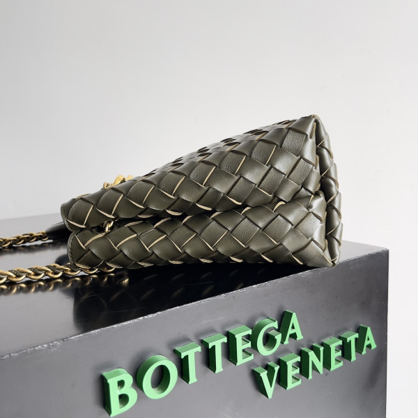 HOT SALE Bottega Veneta Small Andiamo Chain-25*22*10.5cm