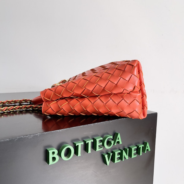 HOT SALE Bottega Veneta Small Andiamo Chain-25*22*10.5cm