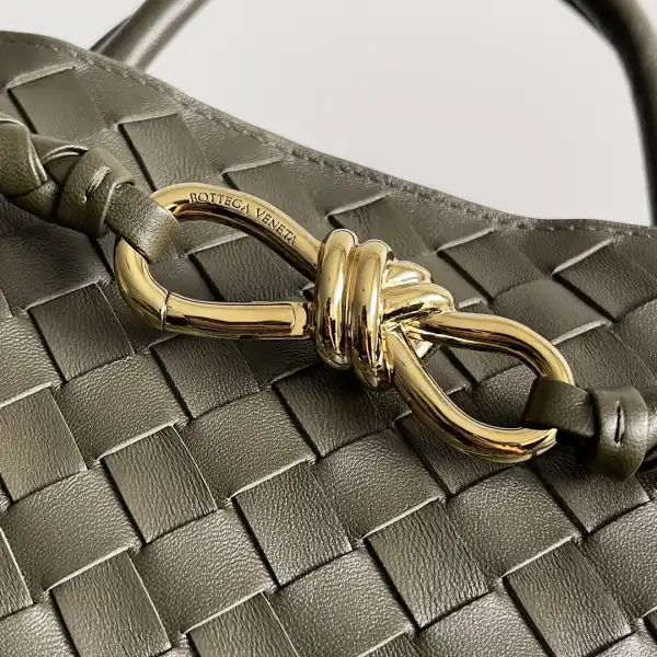 BOTTEGA VENETA MEDIUM ANDIAMO