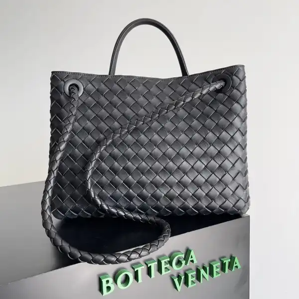 First bag ru BOTTEGA VENETA MEDIUM ANDIAMO