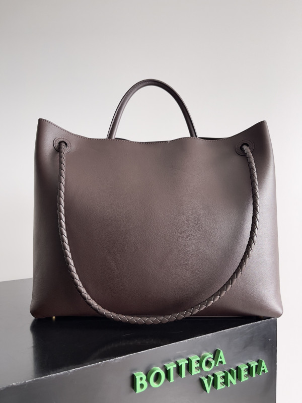 HOT SALE BOTTEGA VENETA LARGE ANDIAMO-45*22*34CM