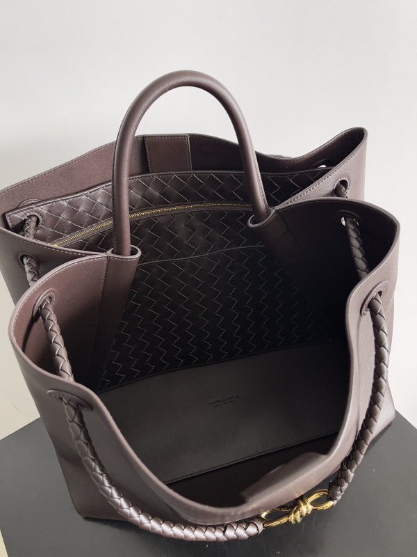 HOT SALE BOTTEGA VENETA LARGE ANDIAMO-45*22*34CM