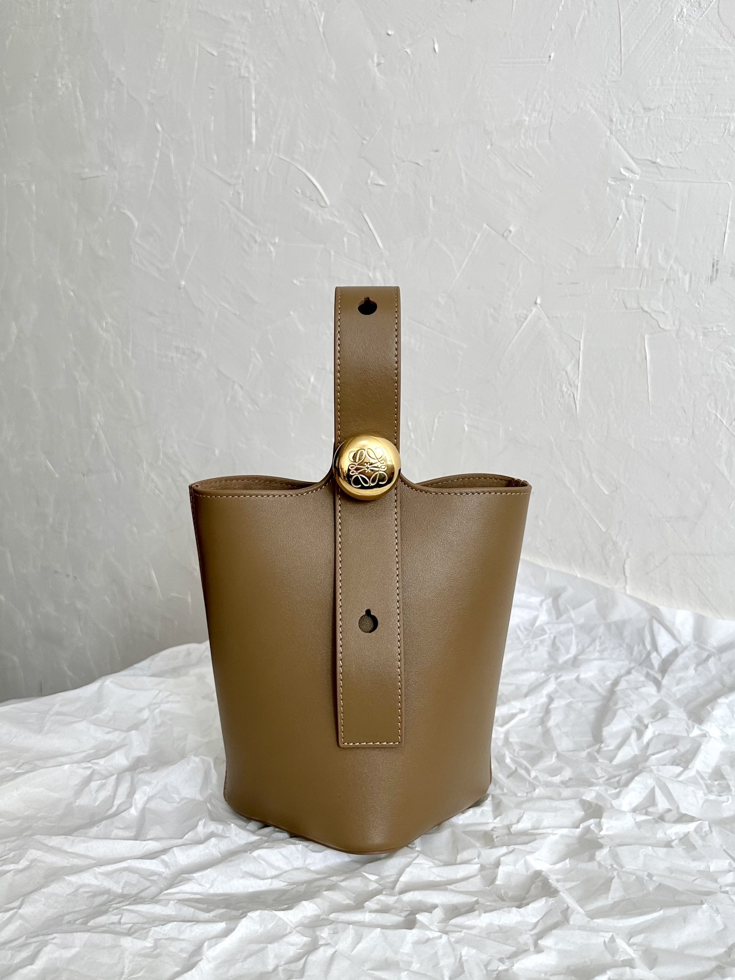 HOT SALE Lowee Mini Pebble Bucket bag-19.5*16*16CM