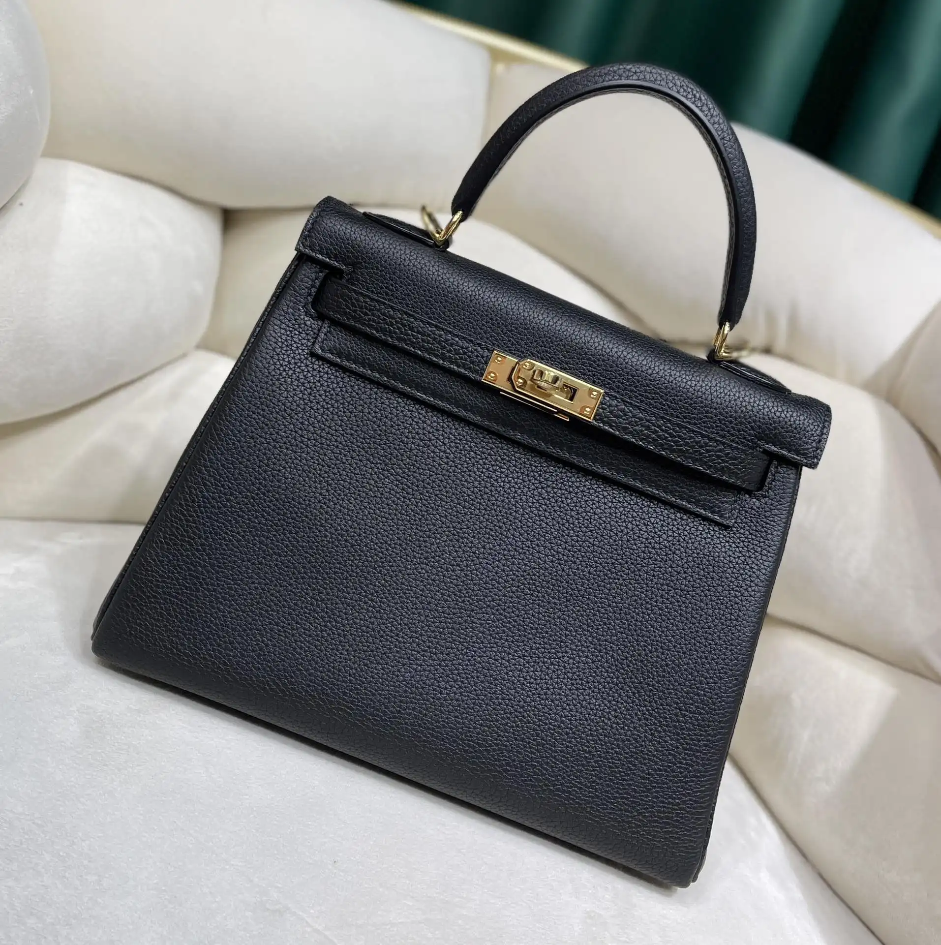 HERMES KELLY 25CM ALL HANDMADE TOGO LEATHER