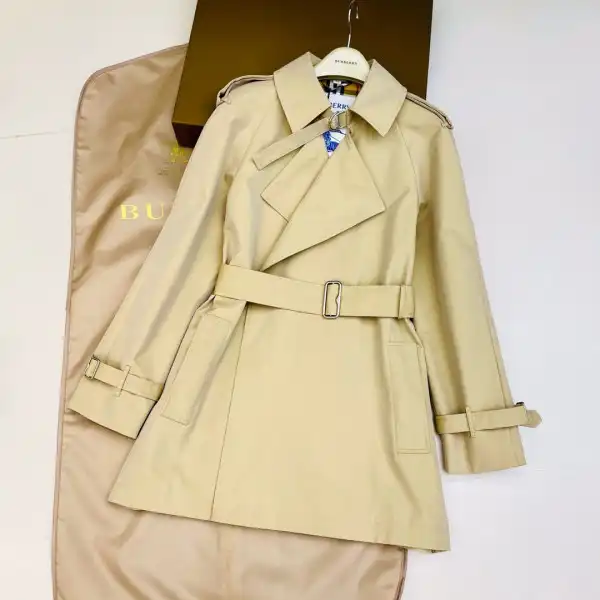 Yupoo bagsoffer Burberry Trench Jacket