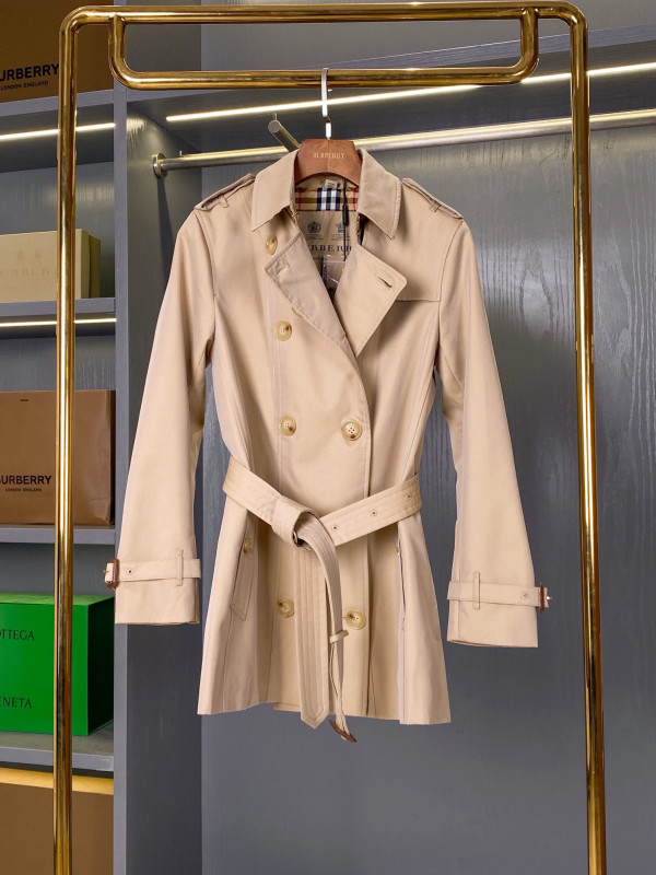 HOT SALE Burberry Short Kensington Heritage Trench Coat