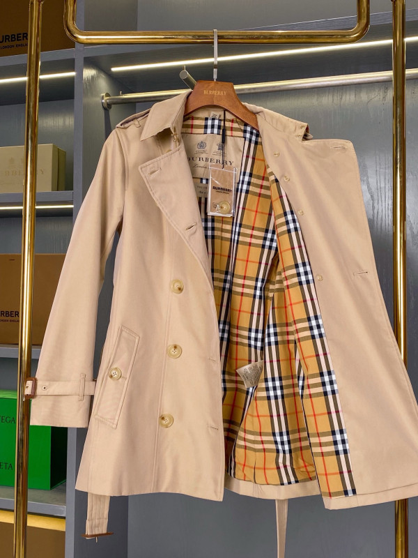 HOT SALE Burberry Short Kensington Heritage Trench Coat