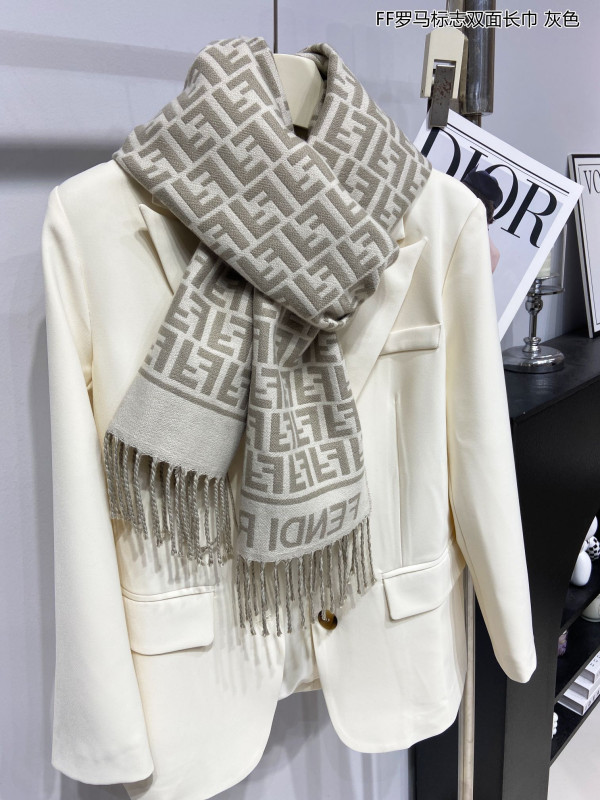 FENDI SCARF