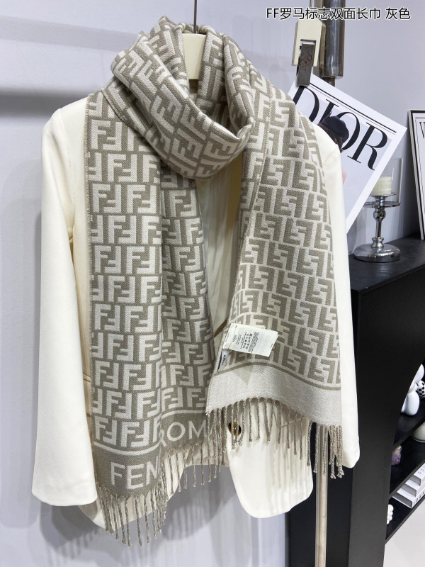 FENDI SCARF