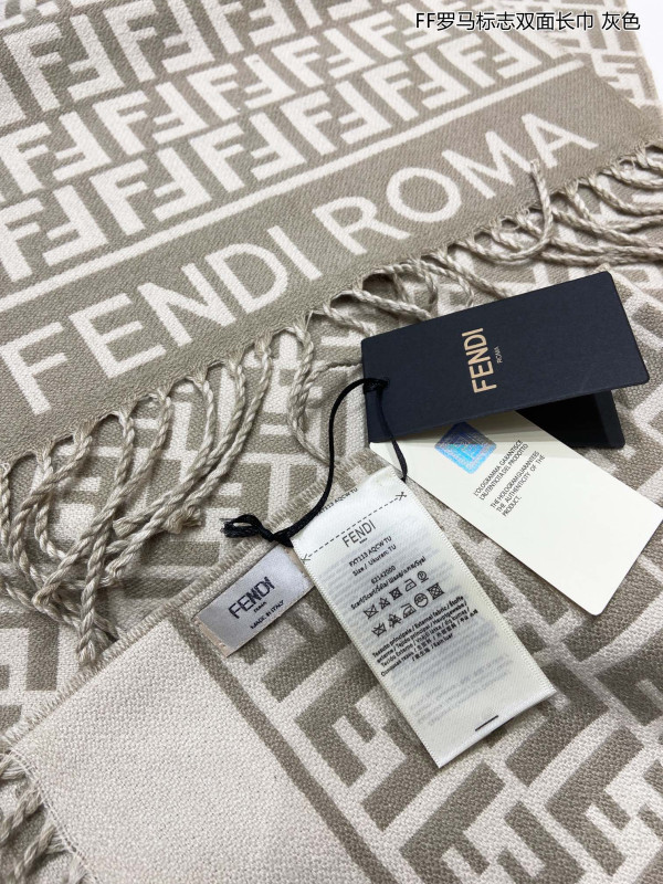 FENDI SCARF