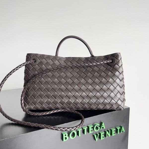 HOT SALE Bottega Veneta Small East-West Andiamo-29*10*18cm