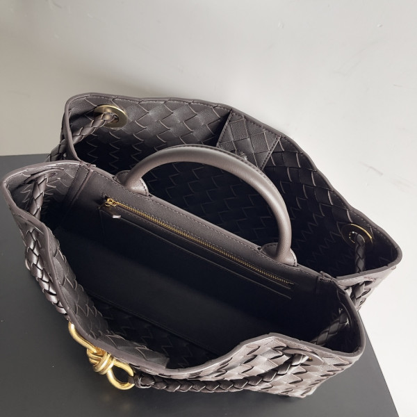 HOT SALE Bottega Veneta Small East-West Andiamo-29*10*18cm