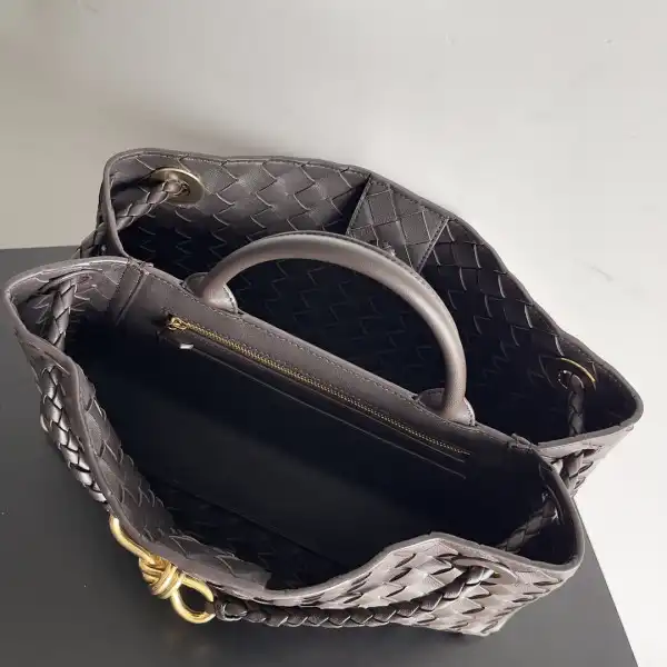 Bottega Veneta Small East-West Andiamo-29*10*18cm