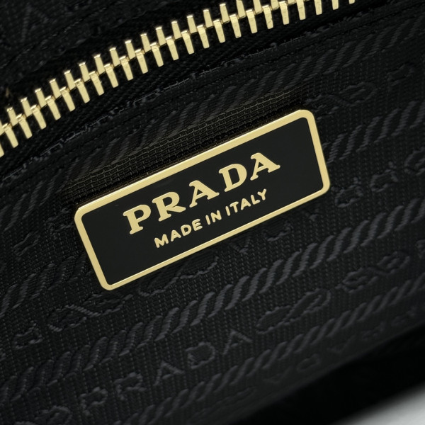 HOT SALE Prada Aimée large Re-Nylon shoulder bag with padlock