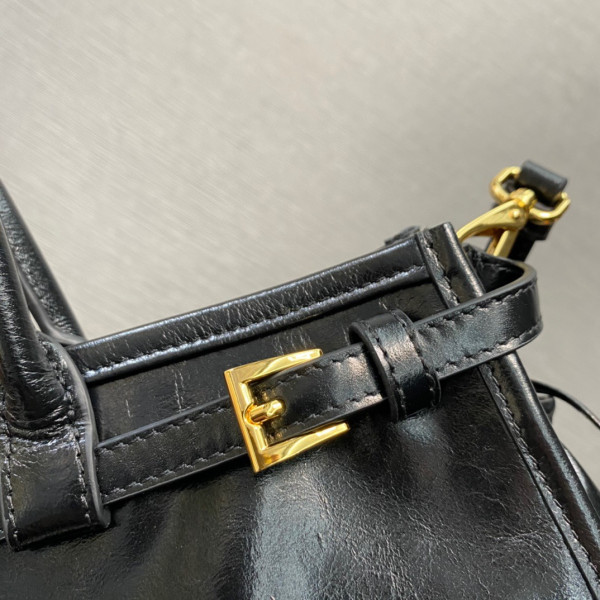 HOT SALE Prada Medium leather handbag